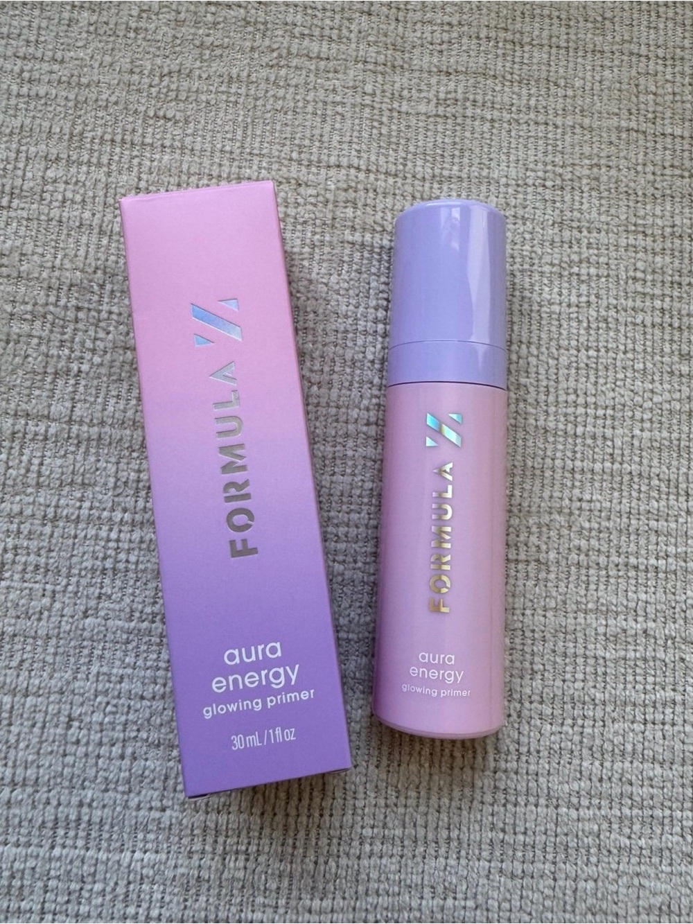 Aura Energy Glowing Primer